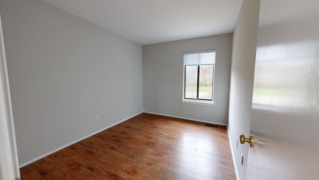 Building Photo - 773 Peninsula Ct