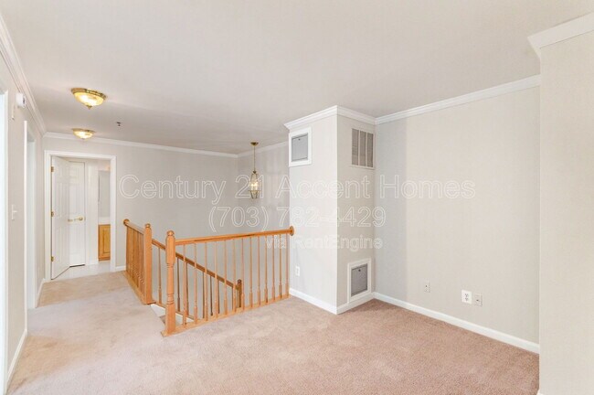 Building Photo - 8932 Milford Haven Ct