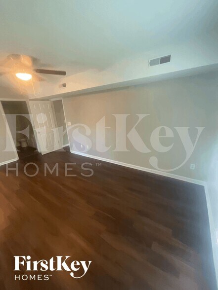 Building Photo - 103 Aldrich Pl