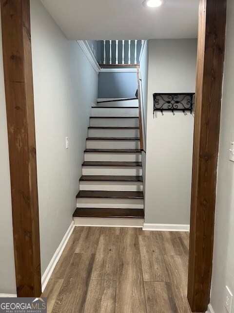 Building Photo - 345 Little Creek Dr