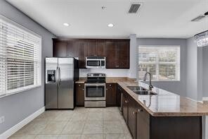 Building Photo - 1295 Vía De Fossi