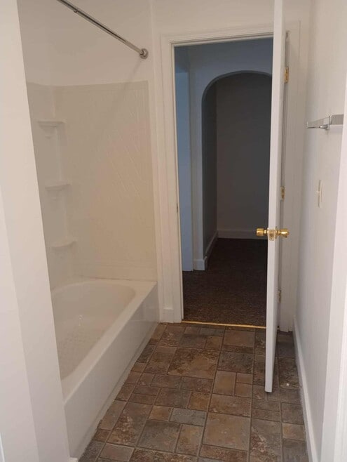 Building Photo - 4 Altamont Terrace