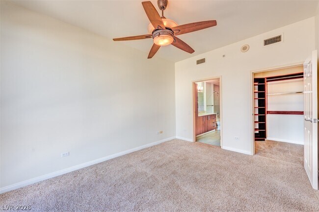 Building Photo - 200 W Sahara Ave