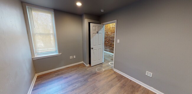 Building Photo - 1244 S Markoe St