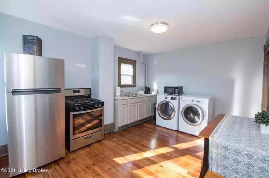 Building Photo - 2514 S 4th St