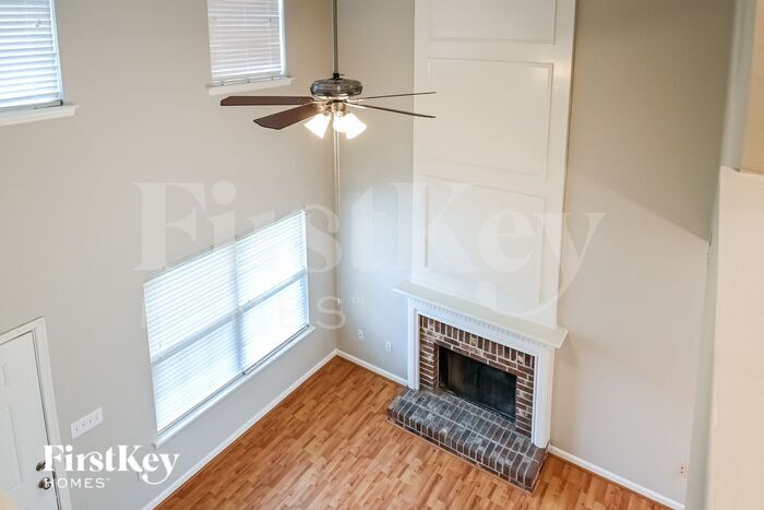 Building Photo - 618 Edenberry Dr