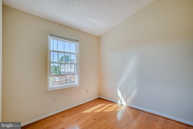 Building Photo - 13301 Burkitts Rd