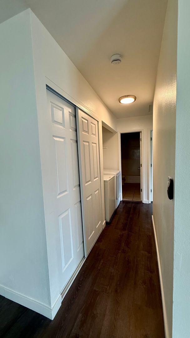 Building Photo - Newly remodeled 2 Bed/1 Bath condo with garage for rent in Paradise Hills.