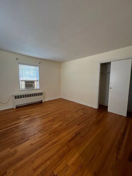 Building Photo - 51 W Hudson Ave