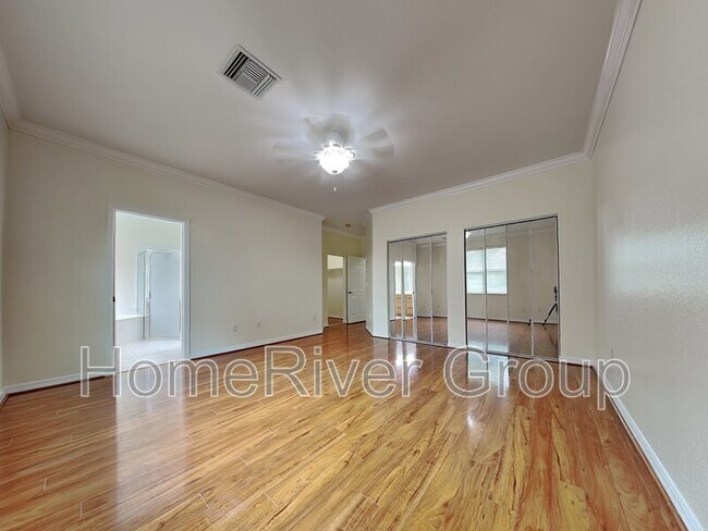 Building Photo - 1661 Birdie Dr
