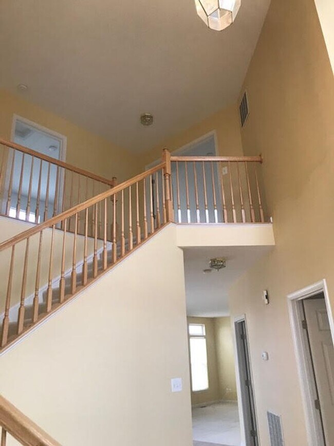 Building Photo - 2025 Germander Way