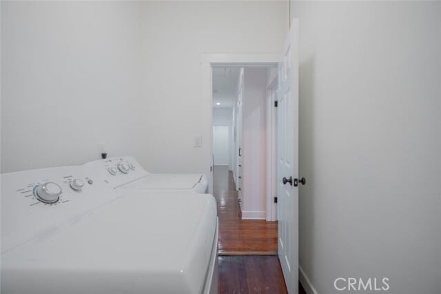 Building Photo - 418 N Hill Ave