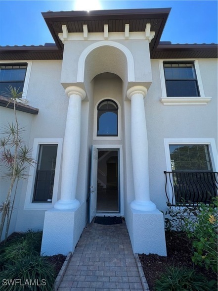 Building Photo - 12900 Pastures Way