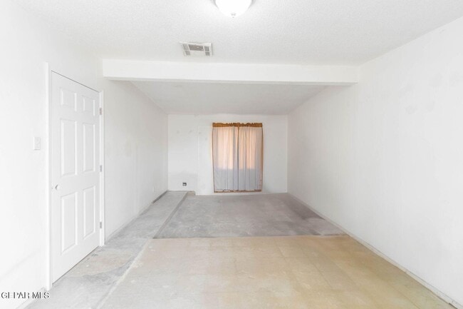 Building Photo - 8620 Campana Ct