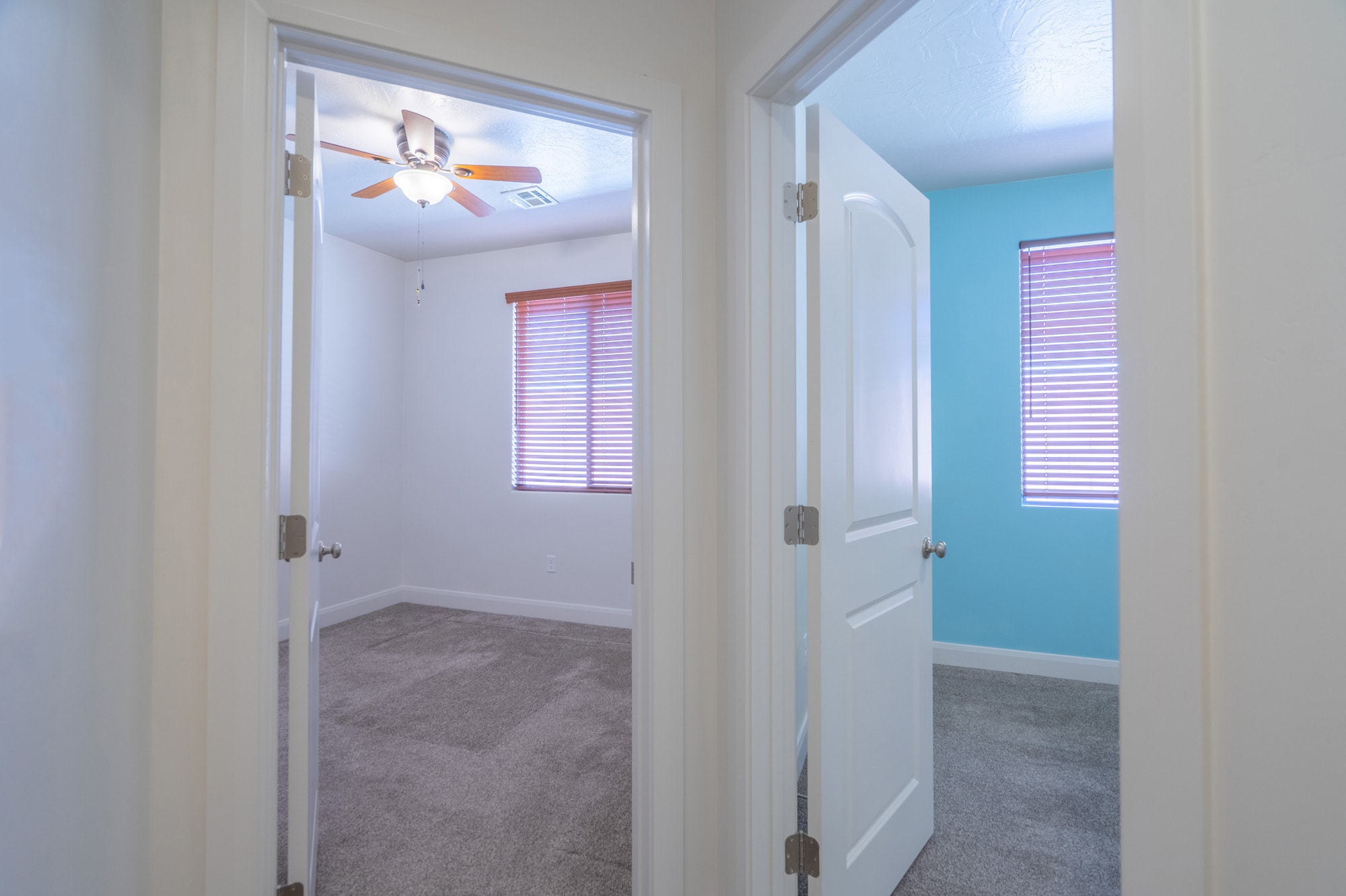 Building Photo - 3158 E Fuchsia Dr