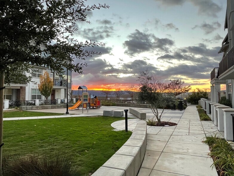 Building Photo - 4063 Dobbins Loop