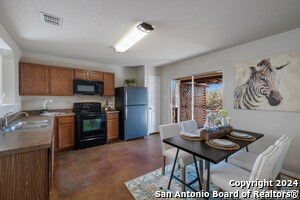 Building Photo - 23931 Wimberly Oaks