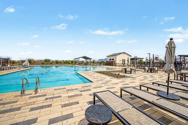Building Photo - RESORT-STYLE COMMUNITY LIVING + 4 BEDROOMS + SPACIOUS LOFT!