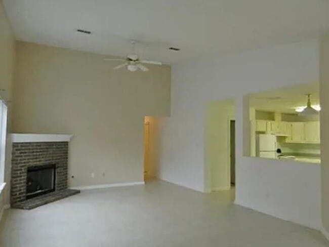 Building Photo - 7323 Hollis St