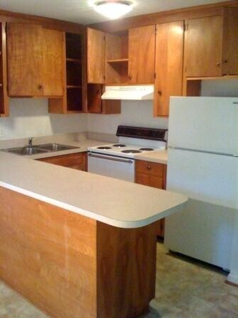 Kitchen - 419 Woodhaven Ct