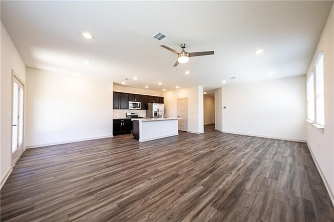 Building Photo - 13708 Lubeck Dr