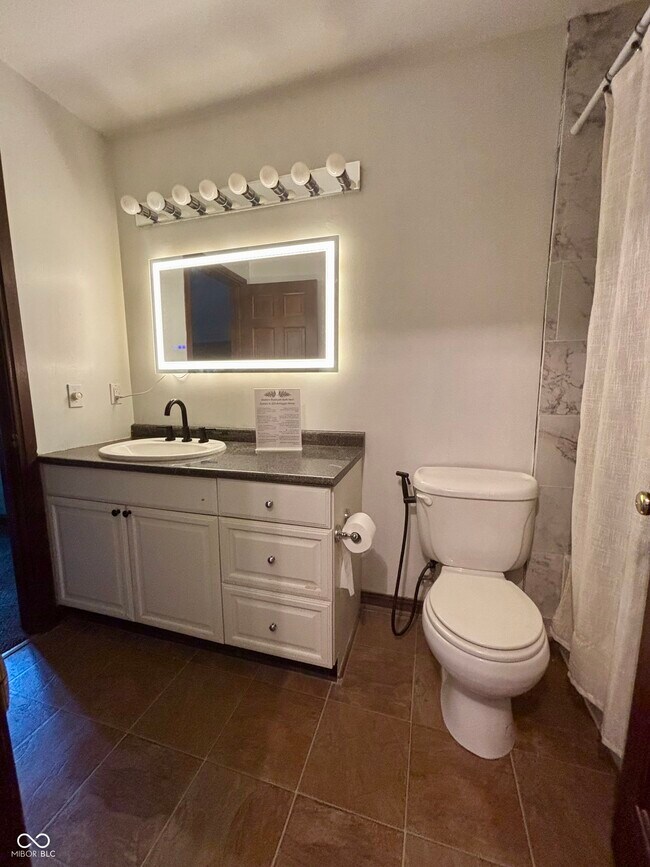 Building Photo - 9746 Revere Way