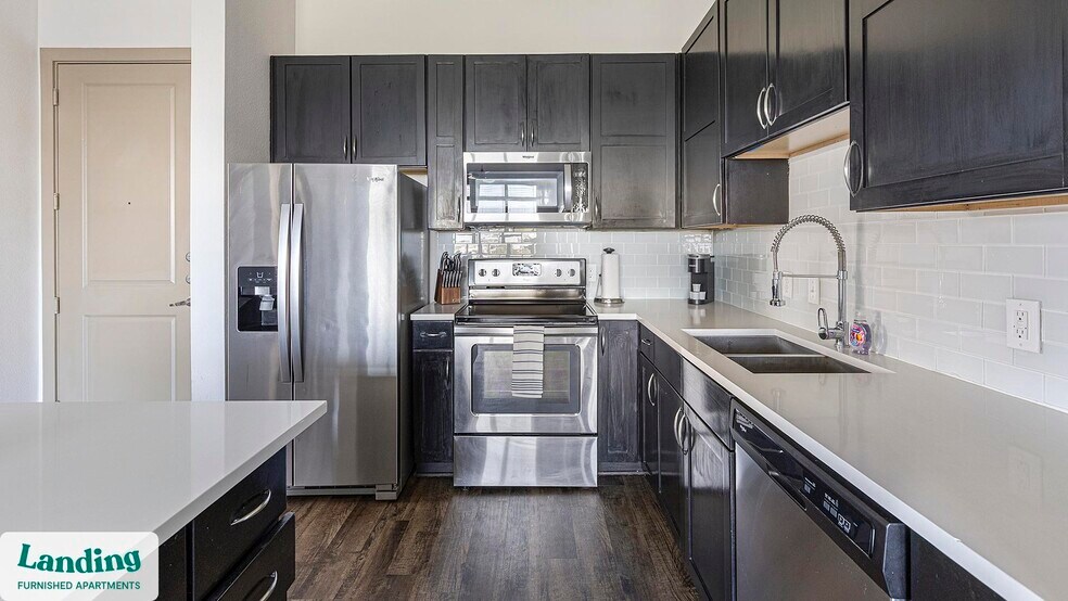 Building Photo - 5005 Galleria Dr