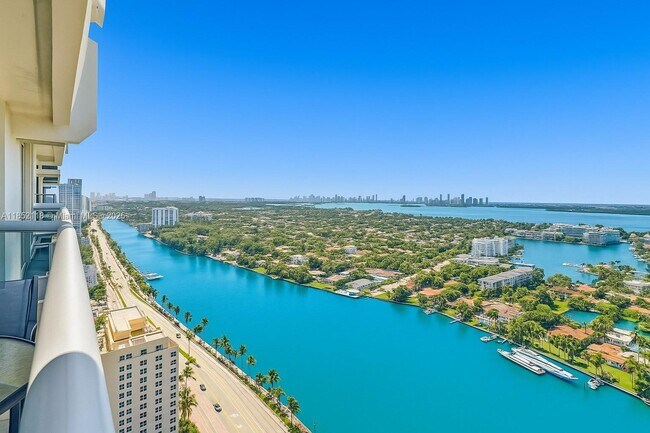 Building Photo - 4779 Collins Ave