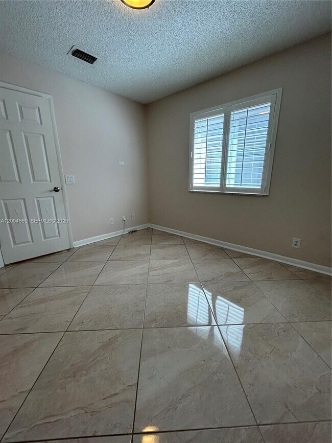 Building Photo - 4291 Magnolia Ridge Dr