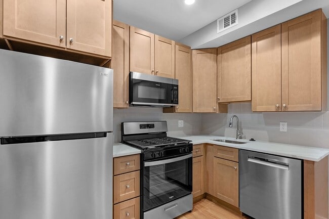 Building Photo - 2931 N Calvert St