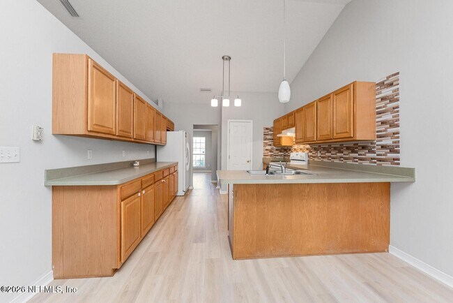 Building Photo - 5434 Bristol Bay Ln N