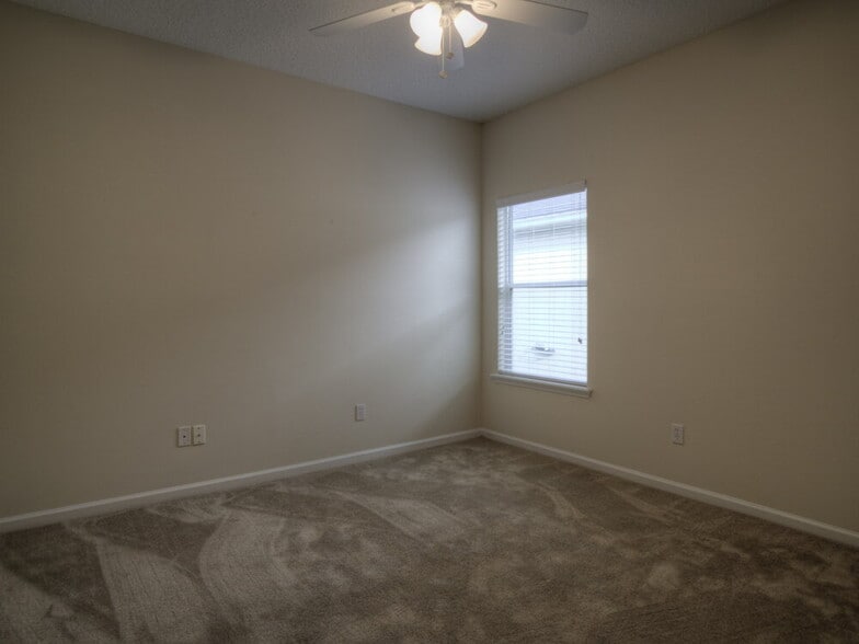 Building Photo - 6327 Witherington Lake Ct