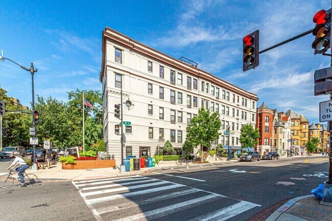 Building Photo - 2300 18th St NW