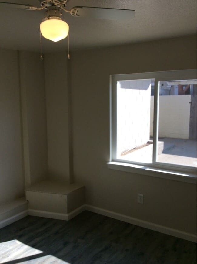 Building Photo - APPLY FOR THIS BEAUTIFUL HOME TODAY!