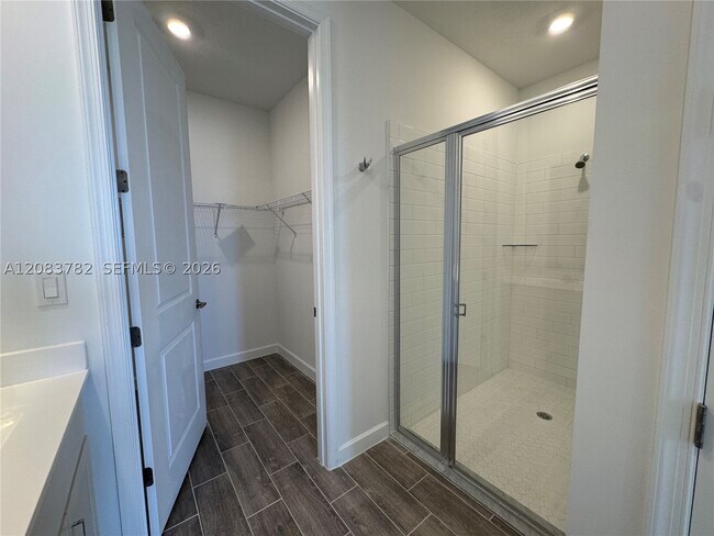 Building Photo - 3550 Spanish Cedar Pl