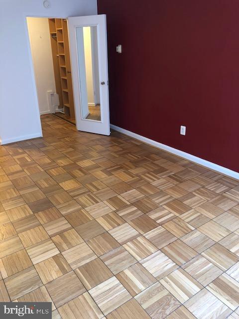 Building Photo - 1 Scott Cir NW