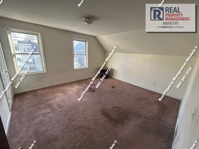 Building Photo - 3 Bedroom Single Family Home Downtown Nashua