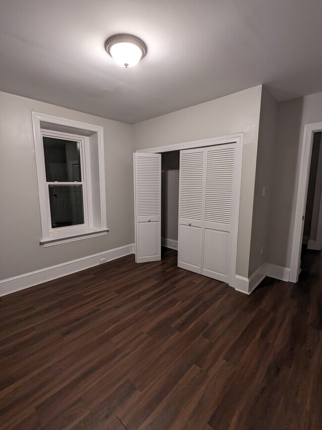 Building Photo - 504 Arch St