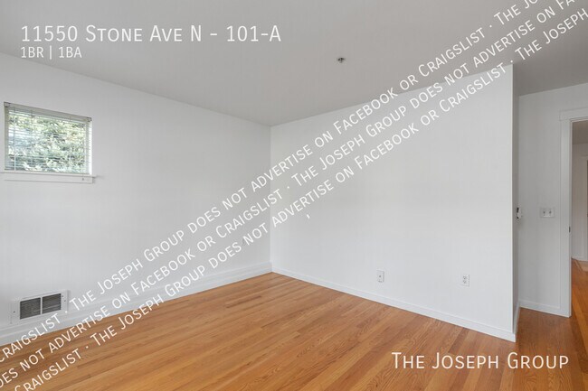 Building Photo - 11550 Stone Ave N