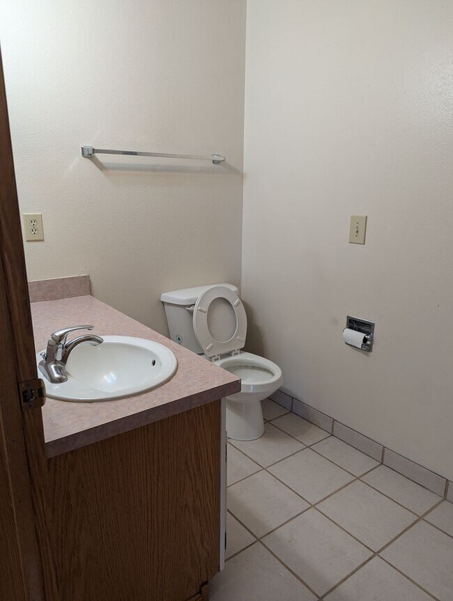 Building Photo - Dunbarr Preston (DP)