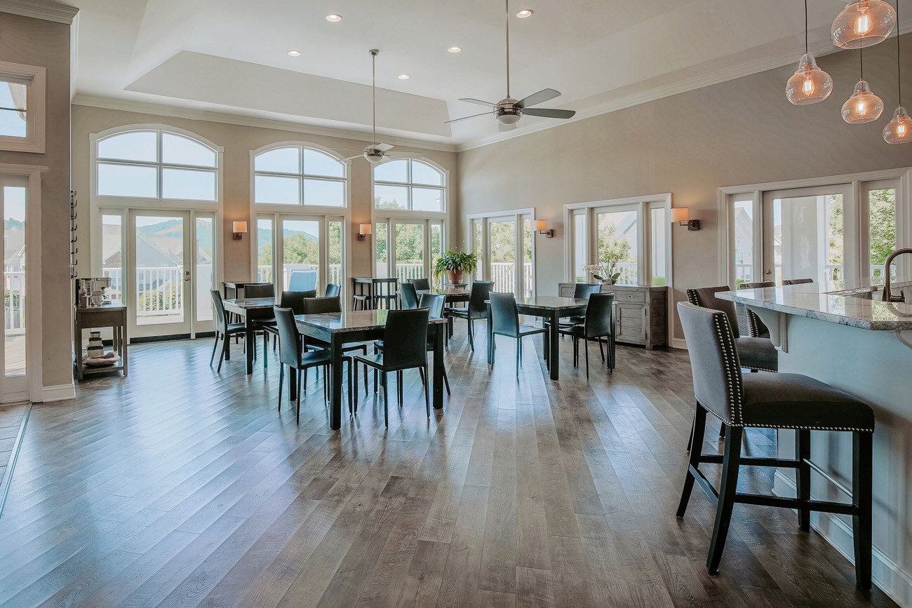 Clubhouse - 935 Dorchester Pl