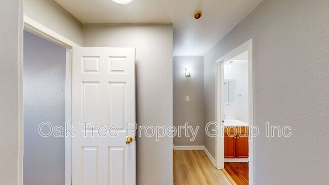 Building Photo - 625 F St