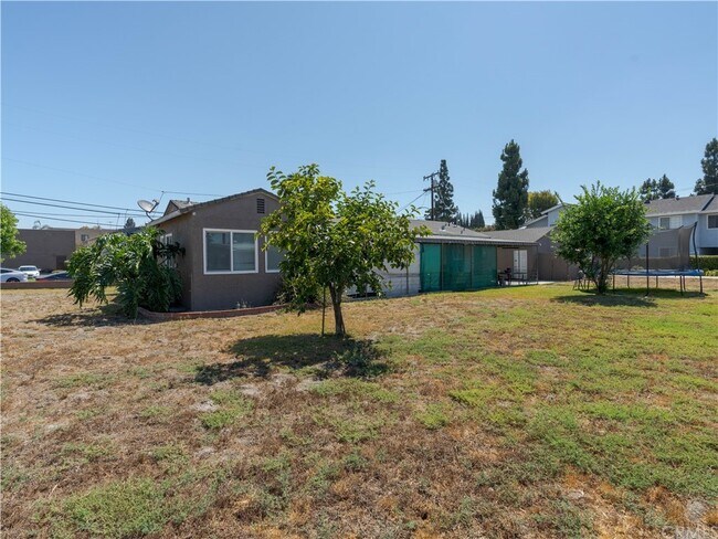 Building Photo - 9412 Nance Ave