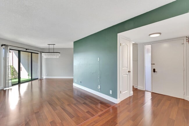 Building Photo - 5801 Camino Del Sol