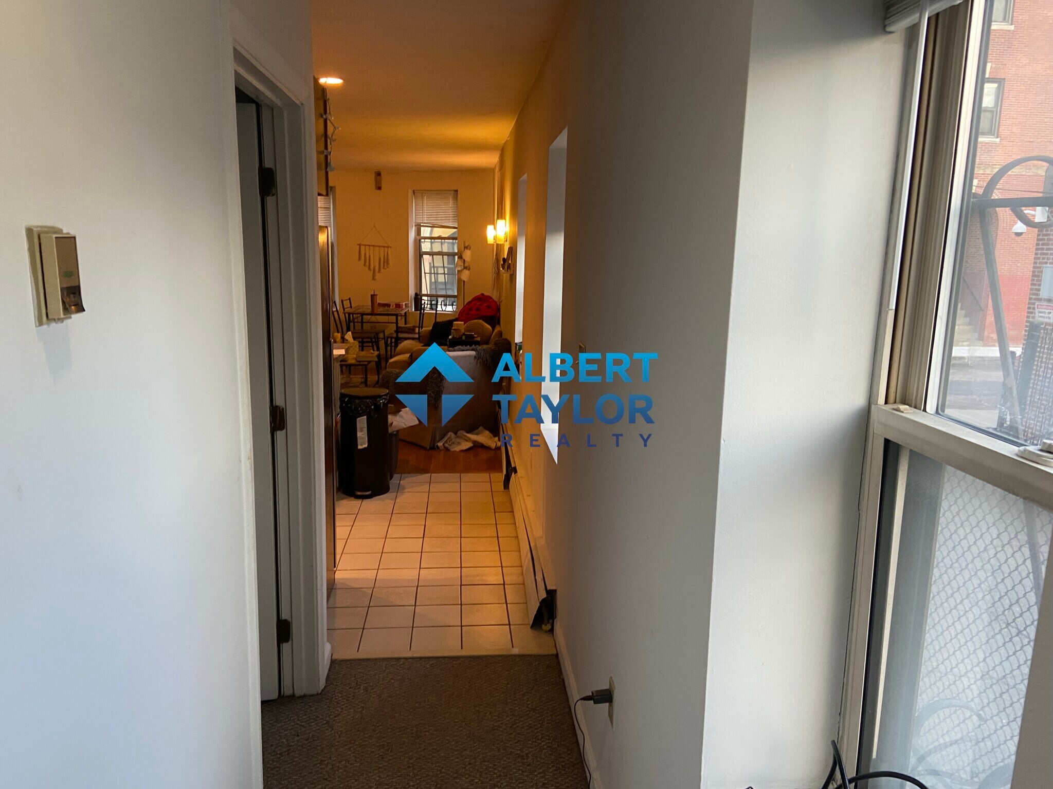 Building Photo - 22 Saint Cyprians Pl