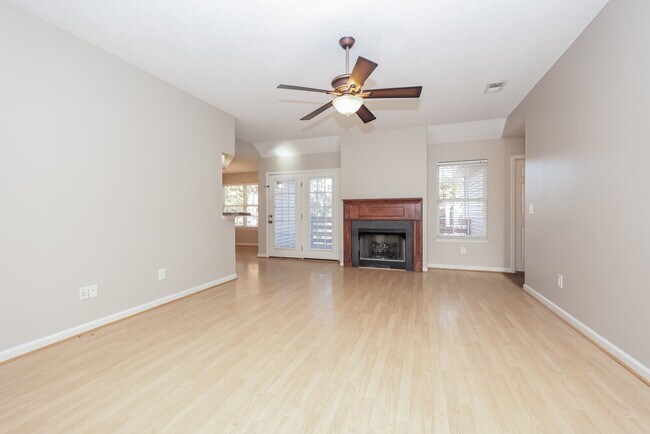 Building Photo - 1052 Blue Mountain Ln