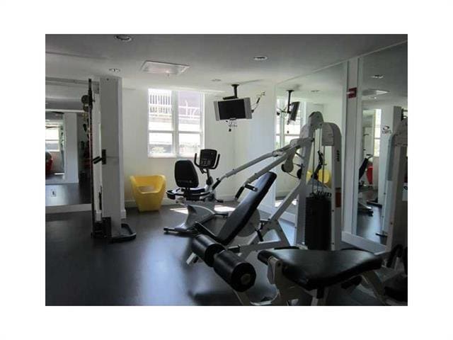 Building Photo - 234 NE 3rd St