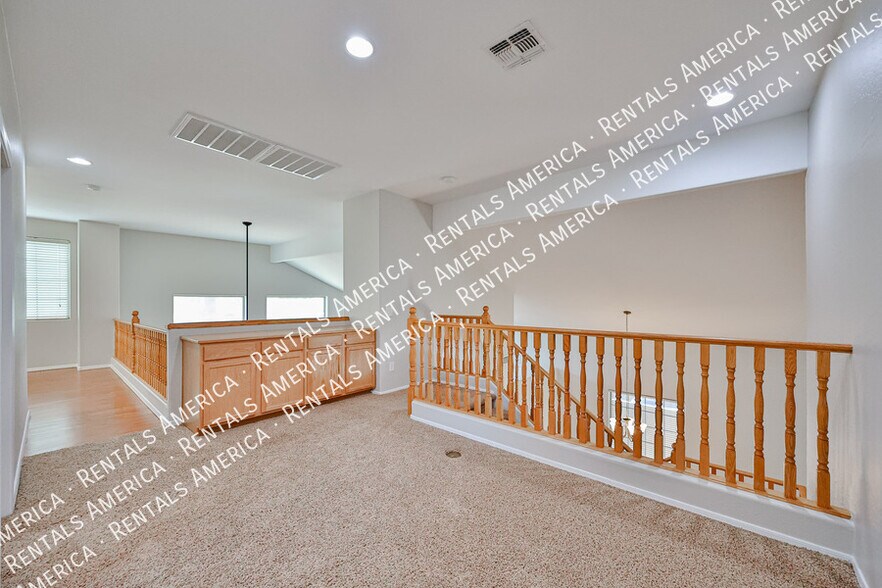 Building Photo - 9710 S 45th Ave
