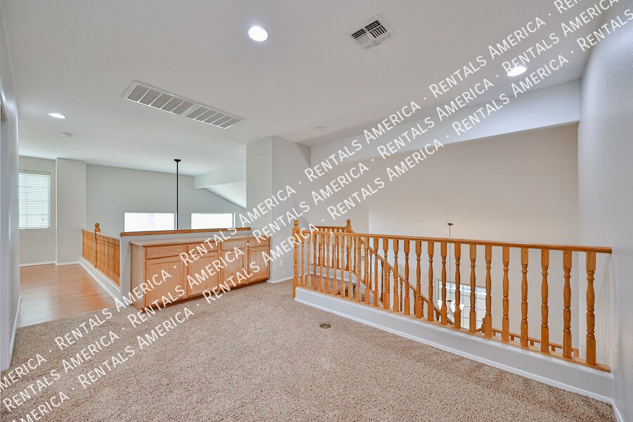 Building Photo - 9710 S 45th Ave