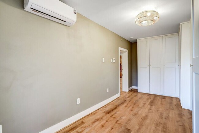 Building Photo - 5012 3rd St NW